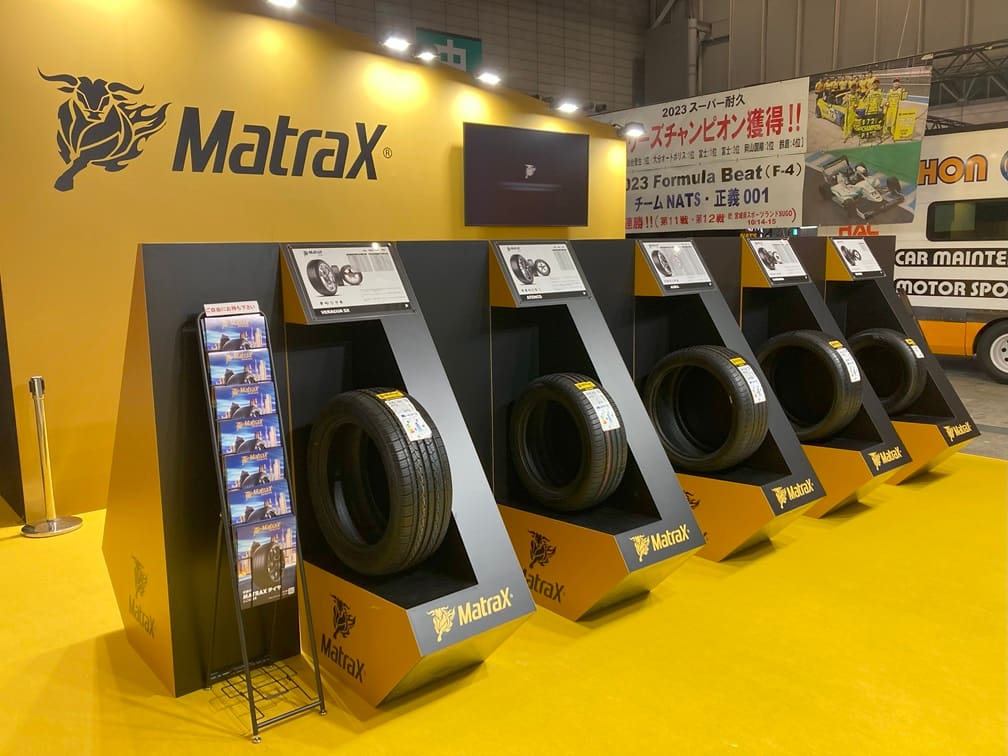 MatraX tyre display stand